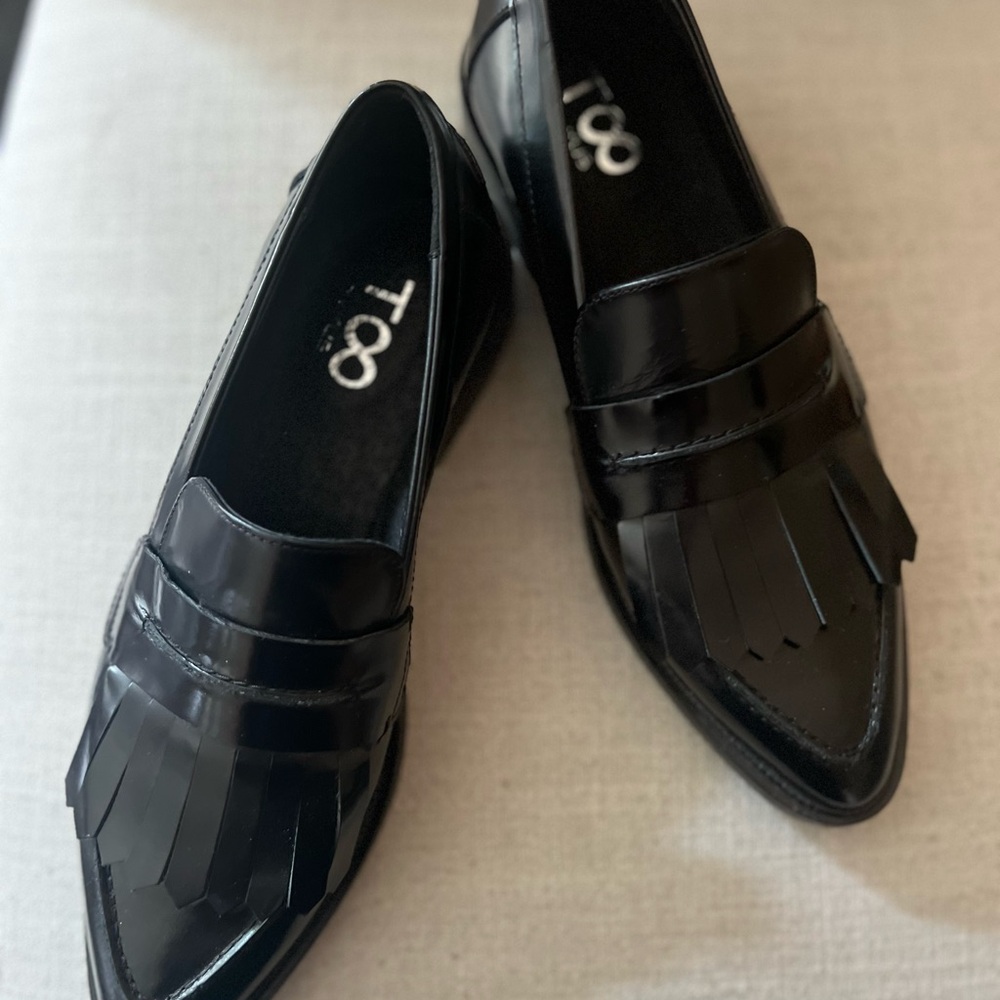 NWOB Elegant Black Loafers for women made in Portugal - Picture 4 of 6